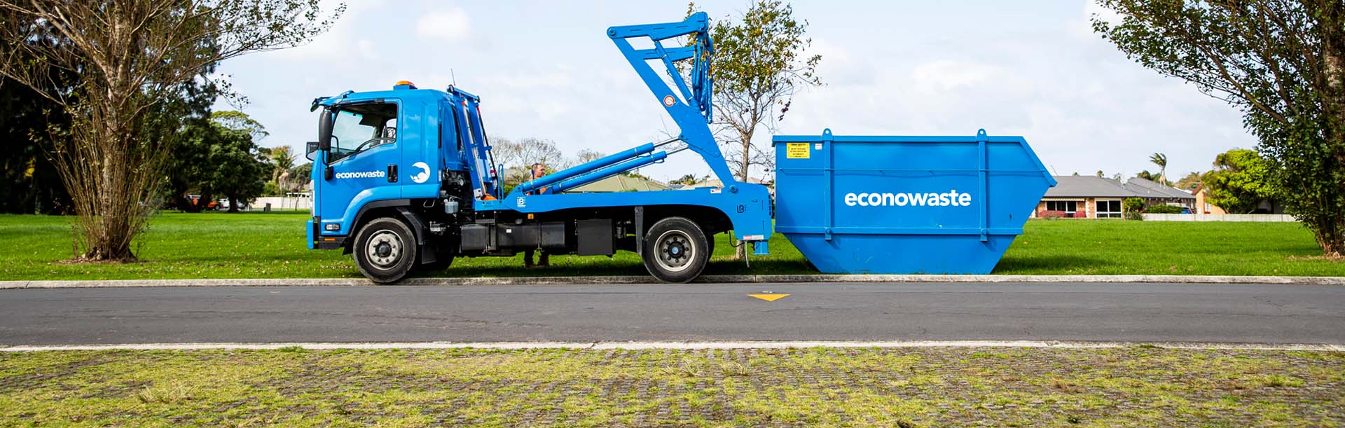 Econowaste skip bin and truck Auckland